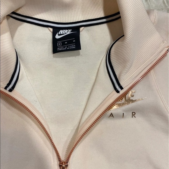 Nike Air Rosegold sweatsuit - Picture 5 of 6